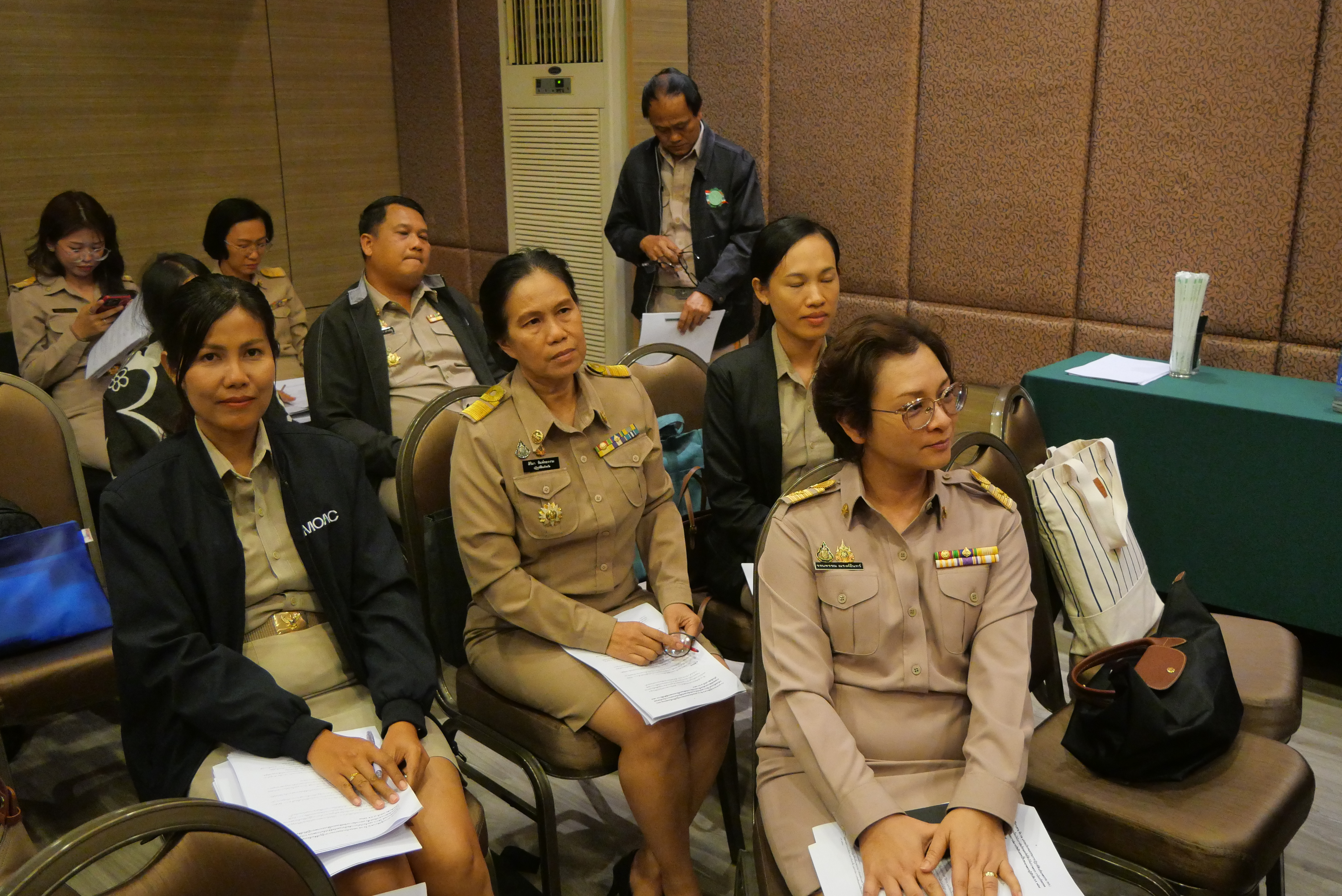 title - ส.ป.ก. จัดโครงการสัมมนา “การขับเคลื่อนงานปฏิรูปที่ดินเพื่อเกษตรกรรมสู่มิติใหม่อย่างยั่งยืนและเป็นธรรม” กรณีจัดที่ดินตามระเบียบคัดเลือกและจัดที่ดินฯ ข้อ 62 ประจําปีงบประมาณ พ.ศ. 2569 (วันจันทร์ที่ 25 พฤษภาคม 2569 ภาคบ่าย)